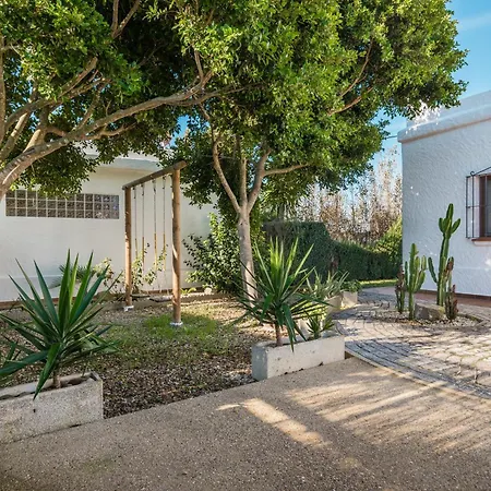 La Casa Del Estanque Сasa de vacaciones Conil De La Frontera