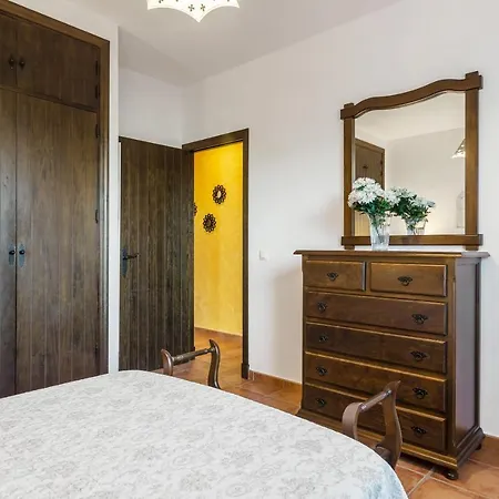 La Casa Del Estanque Holiday home