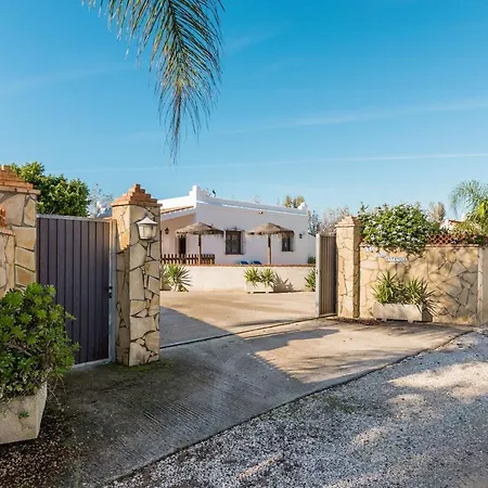 La Casa Del Estanque Holiday home Conil De La Frontera